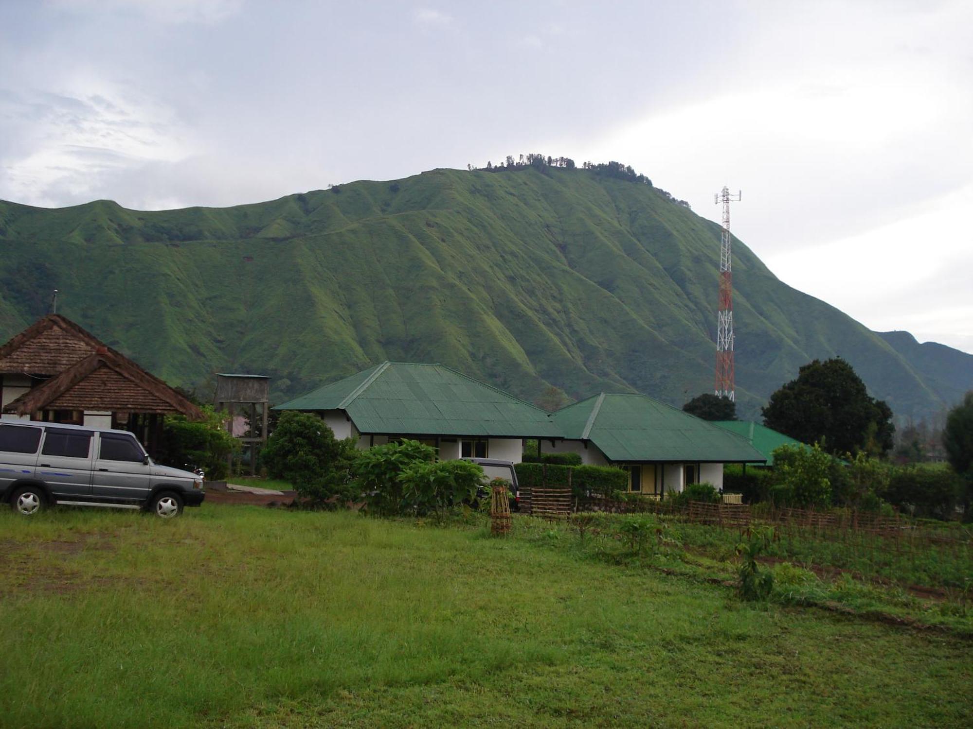 Lembah Rinjani Villa & Resto Syariah By Ecommerceloka Sembalun Lawang Kültér fotó
